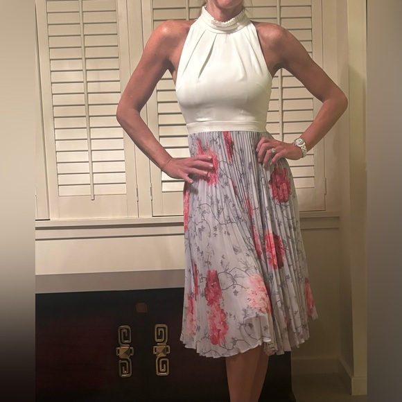 Ted Baker pleated midi dress - Picture 1 of 15